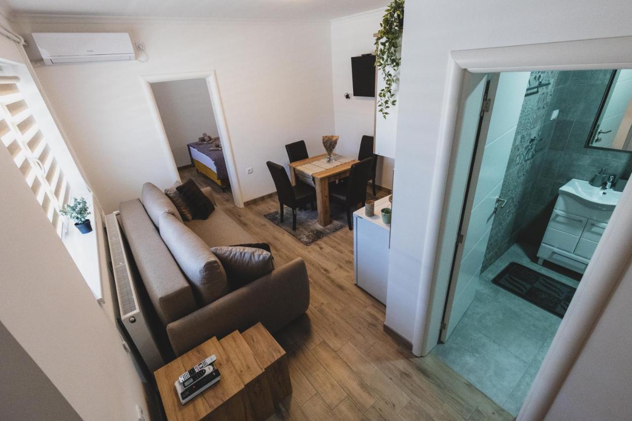 Alfa Apartmani Subotica Exterior photo